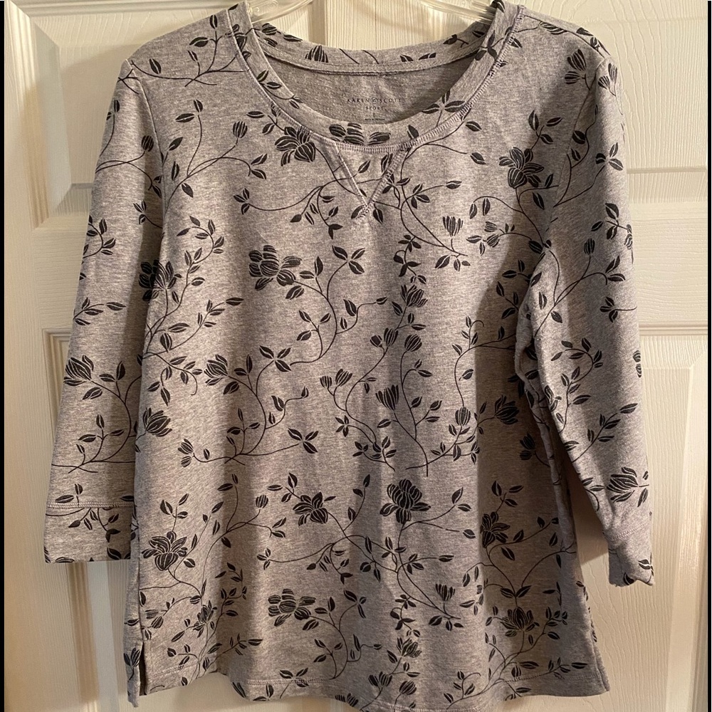 Karen Scott Top, Size:  Large.  26” Long.  Excellent Condition.